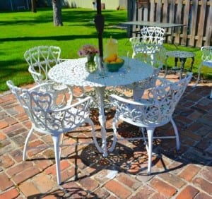 victorian patio set.JPG